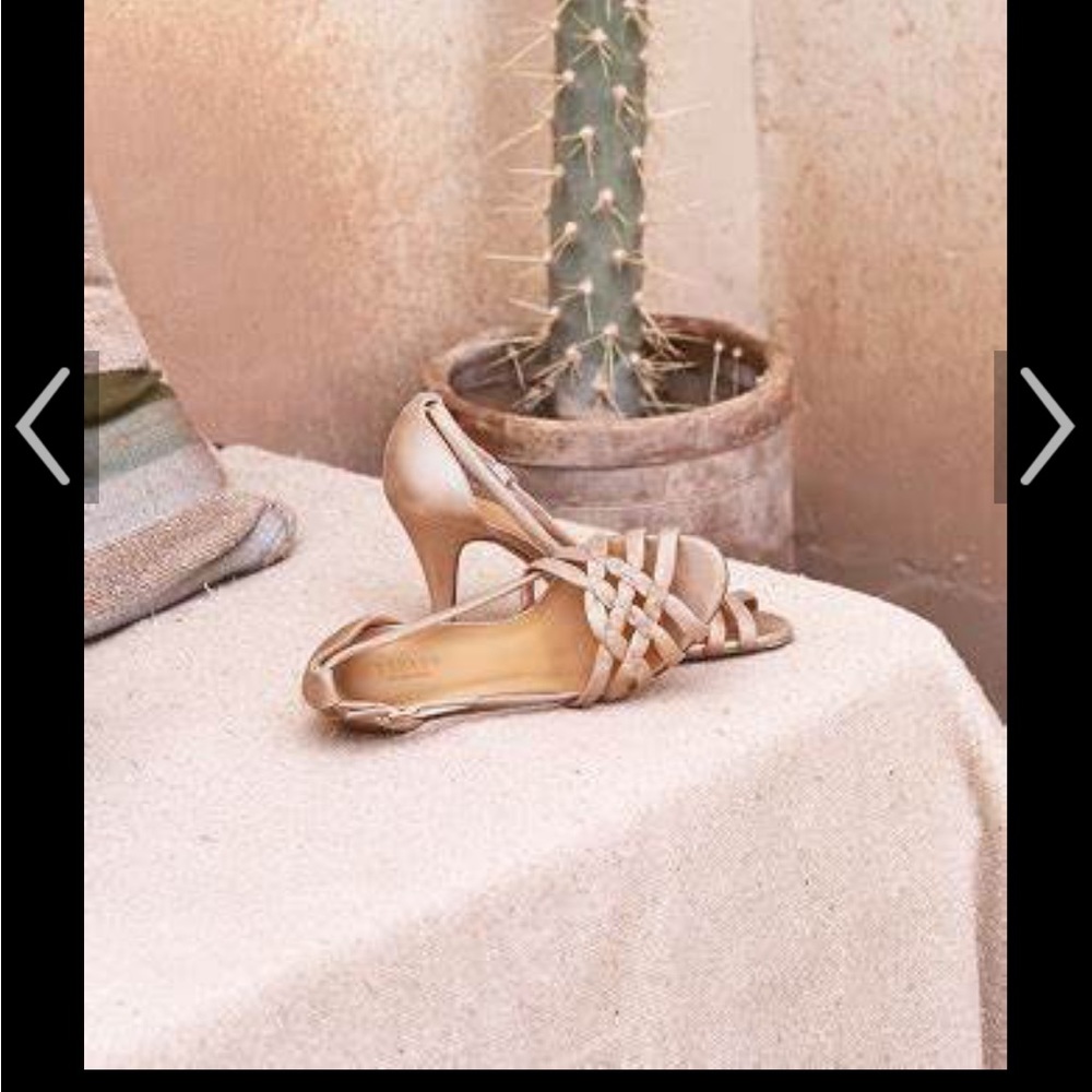 Sezane Sz 36 Mona leather sandals Rose Gold worn once